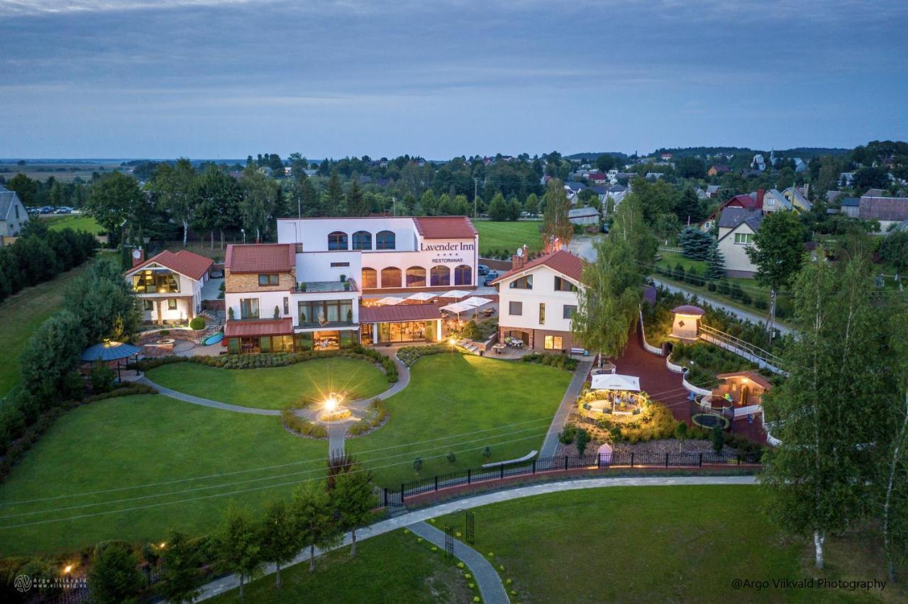 Lavender Inn Guest House Viesvenai Esterno foto