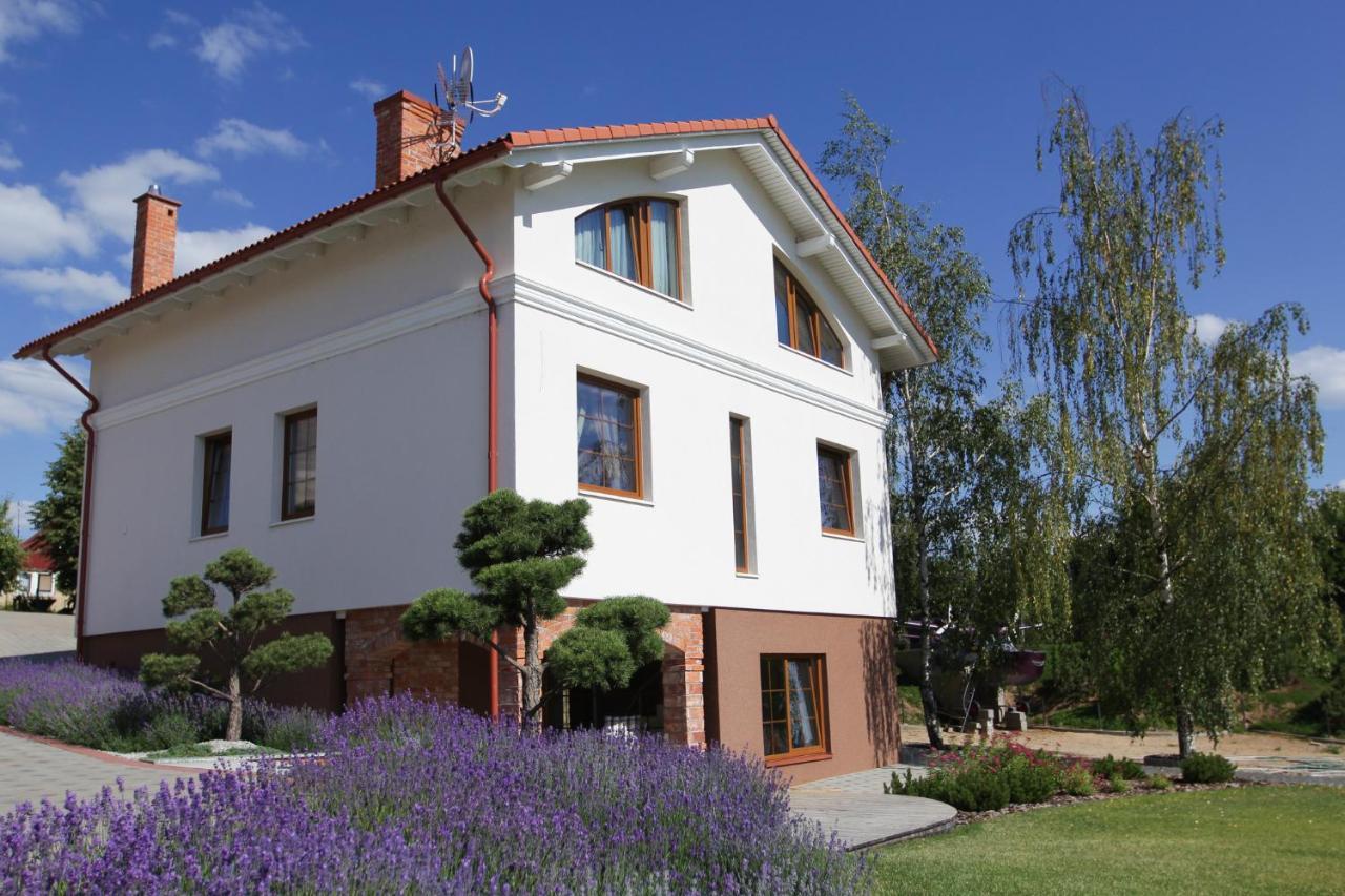 Lavender Inn Guest House Viesvenai Esterno foto
